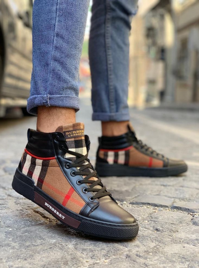 Burberry - SNEAKER