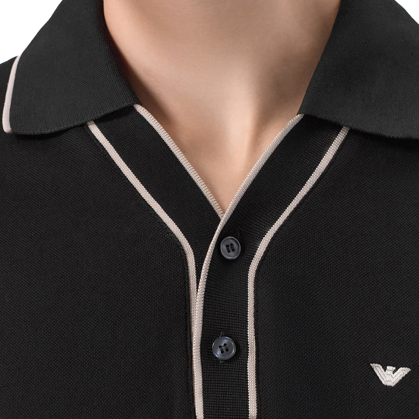 Piqué Polo Shirt With Contrasting Edges