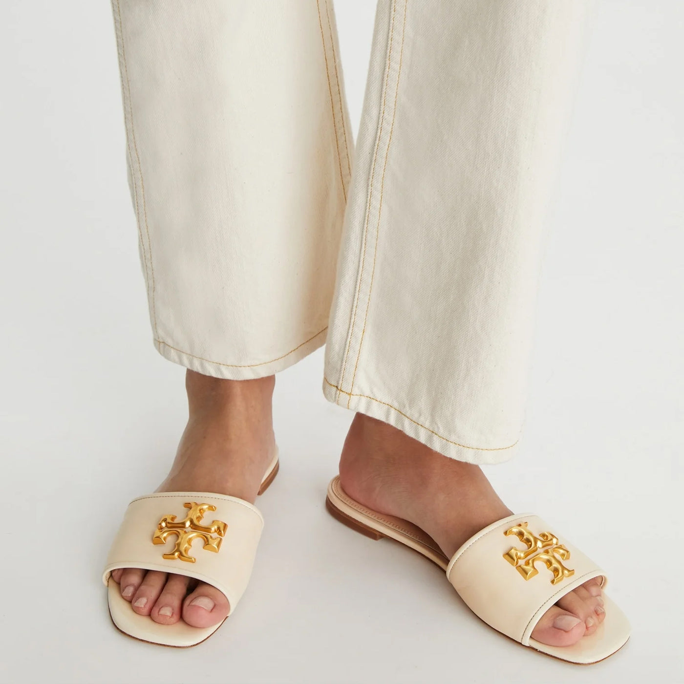 88744 122N T.B NEW CREAM WOMEN SANDAL