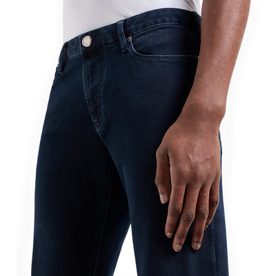 J06 Slim-Fit, Washed, 10.5 Oz Comfort-Denim Jeans
