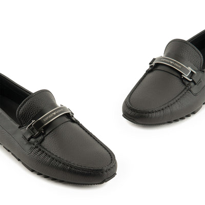 Pebbled Leather Driving Loafers With Stirrup Bar