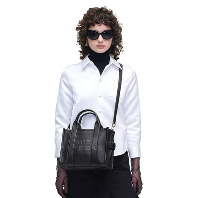 Marc Jacob The Leather Medium Tote Bag