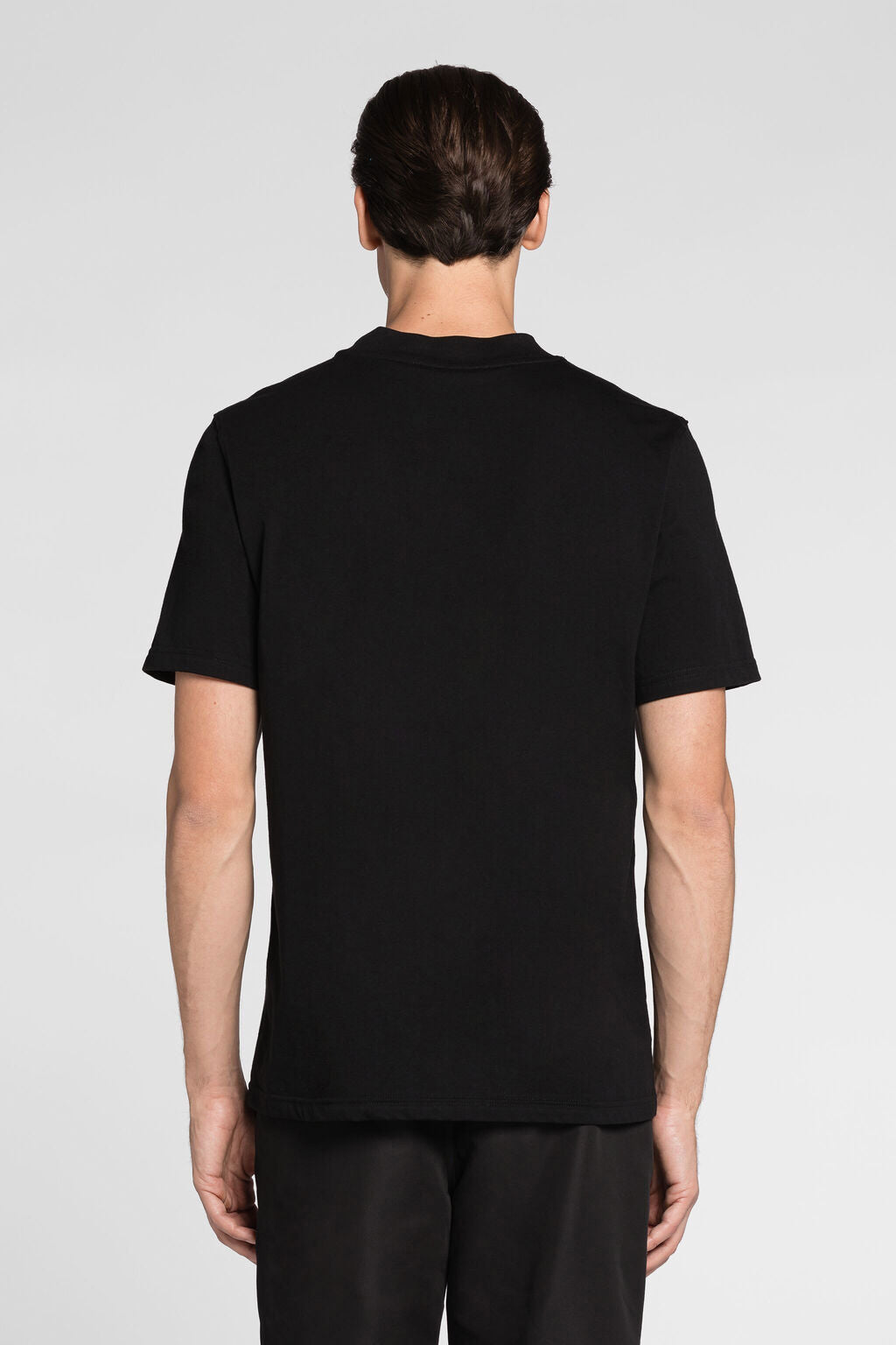 QRT61H JD060 05051 BLACK R.C MEN T-SHIRT