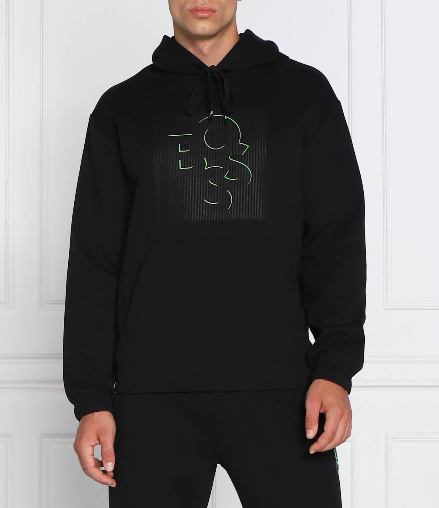 50476436-001 BLACK BOSS MEN SWEATSHIRT