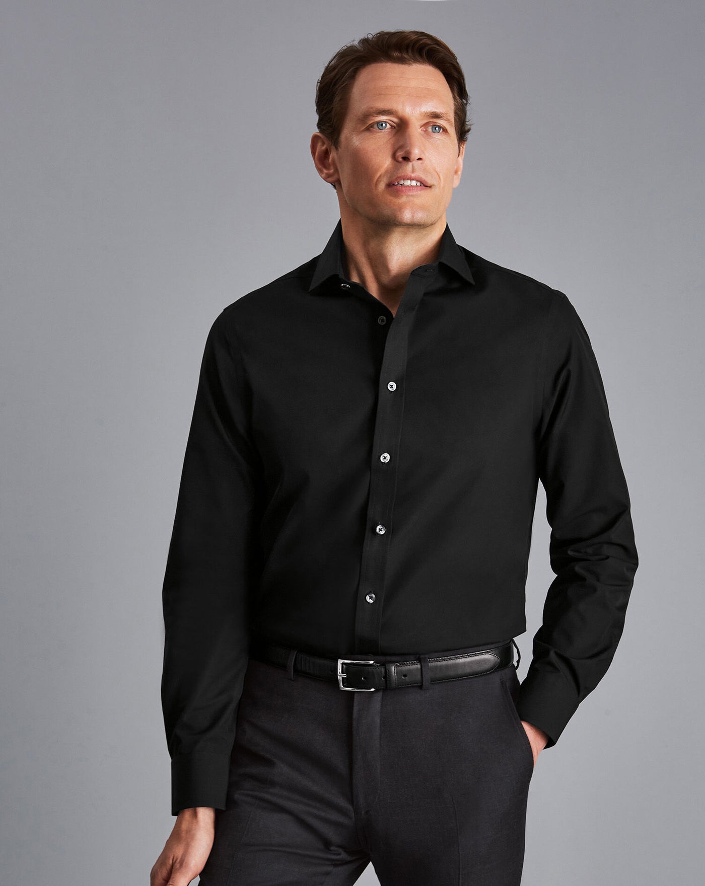 BLACK NON-IRON POPLIN CUTAWAY SLIM FIT SHIRT