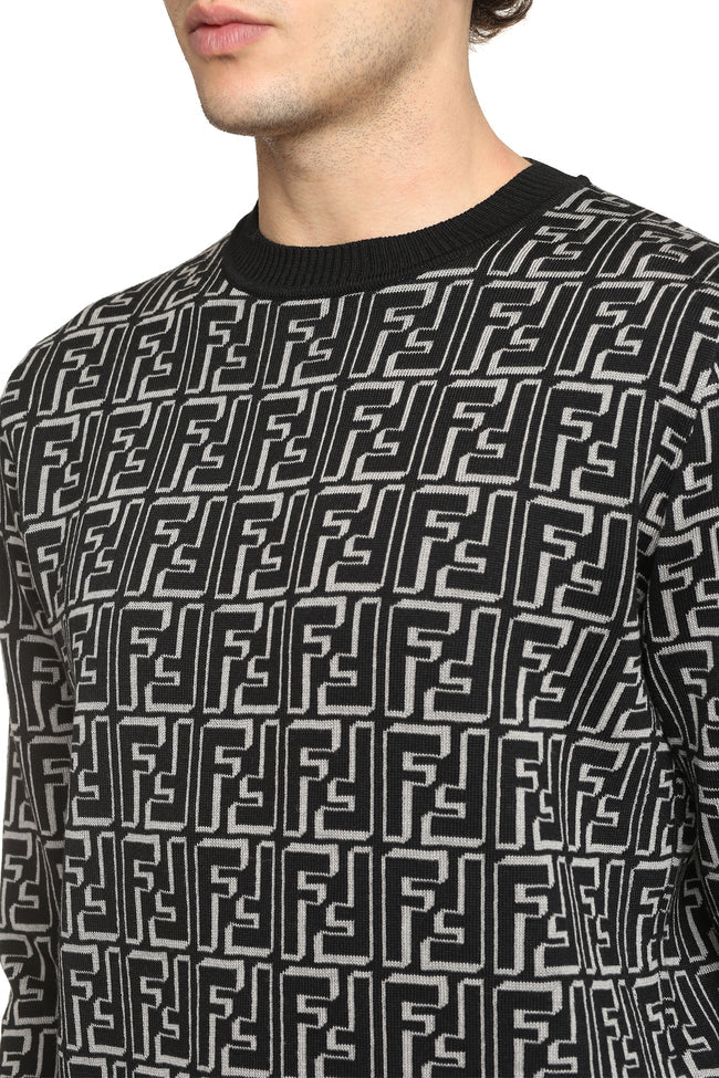 FZX009/ALJZF0UZ0 BLACK FENDI MEN SWEATER