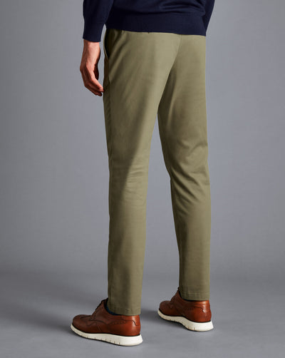 OLIVE GREEN SLIM FIT ULTIMATE NON-IRON CHINO